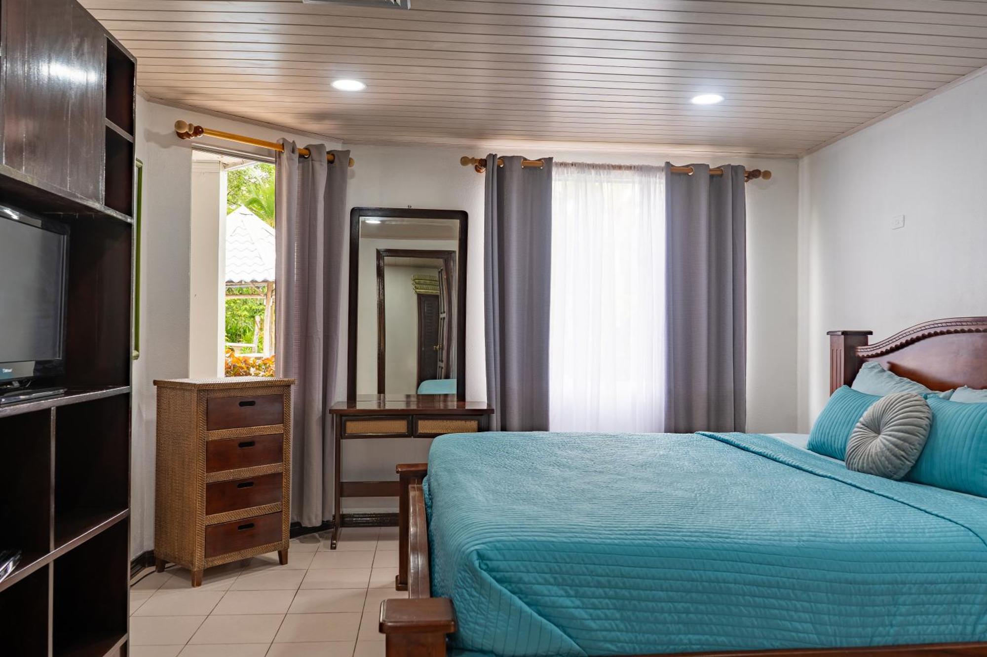 Paradise Breeze 2Bdr Near Quepos Manuel Antonio Appartement Buitenkant foto